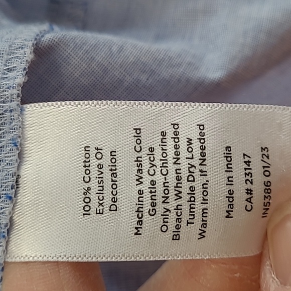 Talbots Chambray Blouse with Bright Pink & Yellow Embroidered Sleeves size Large - Picture 6 of 8